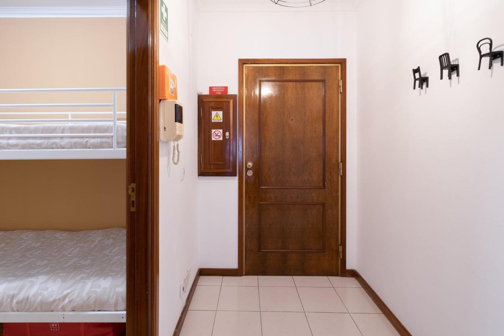Guestready - Modern 2Br Flat In Vila Nova De Gaia Porto Exterior photo