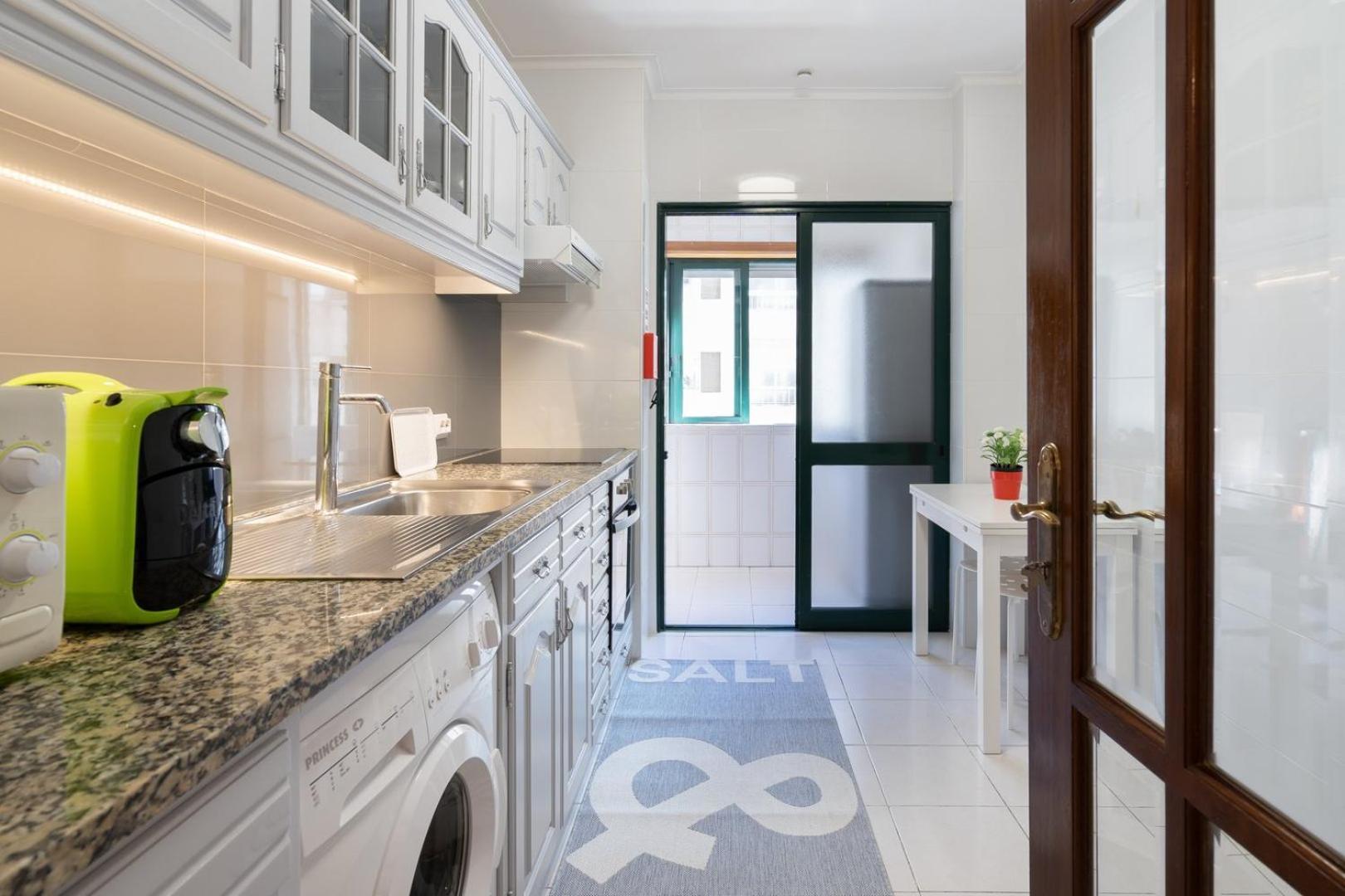 Guestready - Modern 2Br Flat In Vila Nova De Gaia Porto Exterior photo